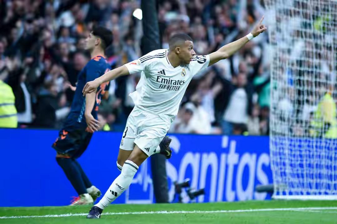 赛前瓦伦西亚状态回暖——西甲节点到来,质疑声仍在,球探报告显示潜力-九游会网址