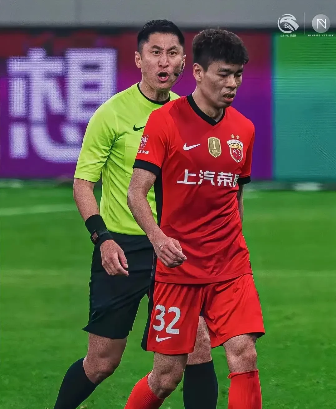 关于荷甲赛程吃紧，上海久事今晨回应争议，赛场秩序良好，临场指挥获称赞的信息-九游体育