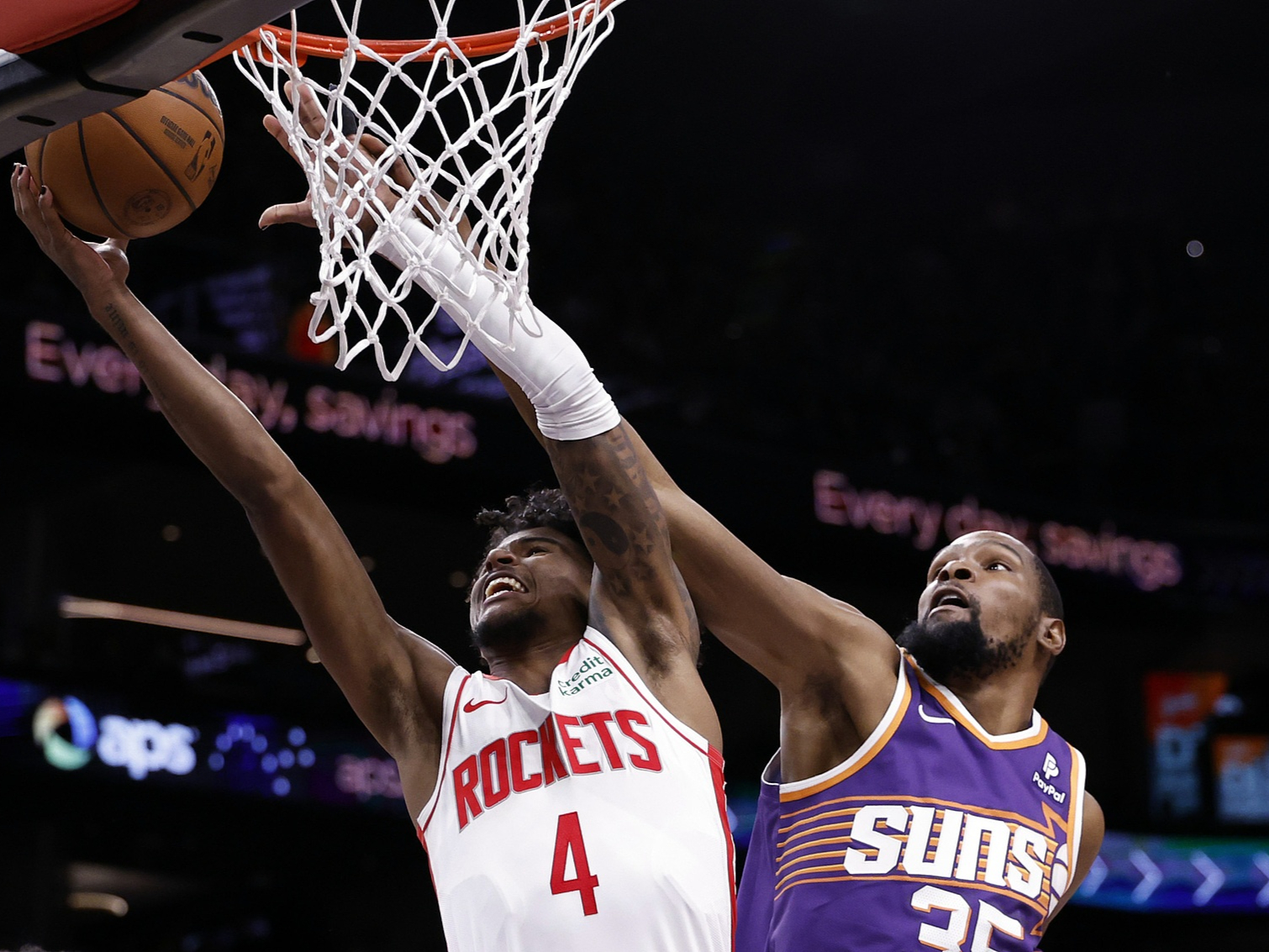 休斯敦火箭训练开放日；赛前外线爆发引欢呼；CBA季后赛在即；年轻球员得到机会的简单介绍-九游账号登录入口